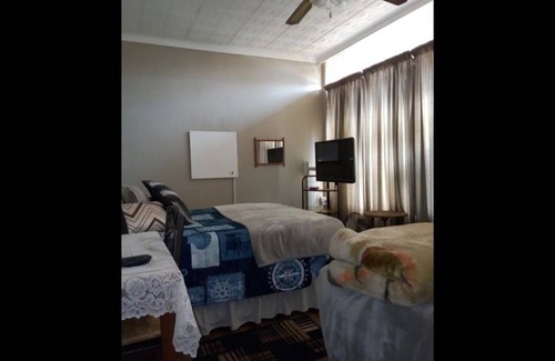 Carletonville Complejo | 15 m² Habitación privada ∙ 1 habitación ∙ 2 huéspedes