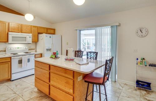 Port Malabar Casa | 15 Mi to Melbourne Palm Bay Home with Pool and Lanai