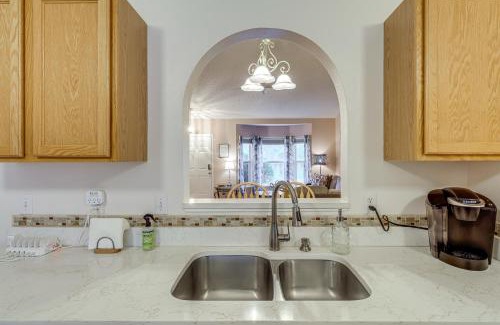 Port Malabar Casa | 15 Mi to Melbourne Palm Bay Home with Pool and Lanai