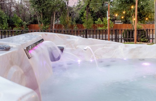 Berkley Casa | 15 min to Denver/Spa/Bar/Pool/Volleybal/Pickleball