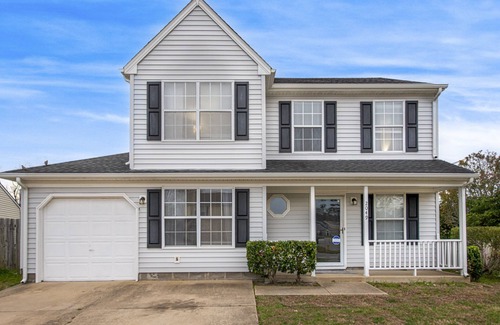 Norfolk - Virginia Beach Casa | 15 mins from the beach