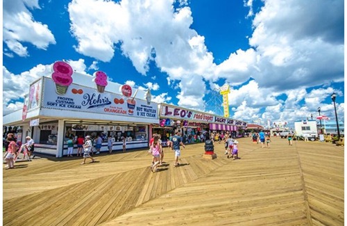 Red Bank Casa | 15 minutes Jersey shore
