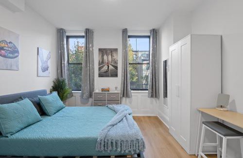 Hoboken Apartamento | 15 Minutes to NYC - A Fun & Colorful Getaway