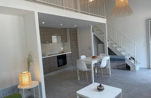 Saint-Pierre-d'Oleron Apartamento | (15) New studio, in near the salt marshesthe golf and the beach.