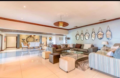 Salt Rock Casa | 15 Sheffield Beach Estate