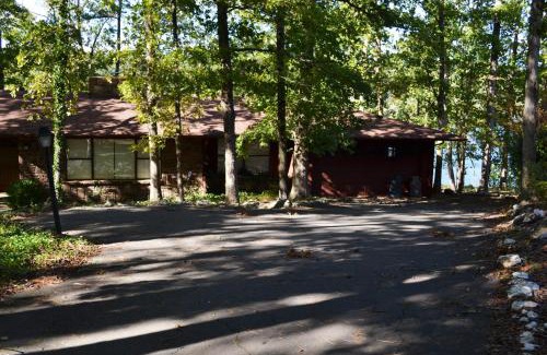 Hot Springs Village Casa | 15 Sierra Lane