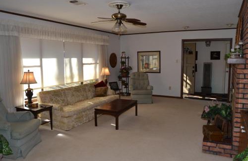 Hot Springs Village Casa | 15 Sierra Lane
