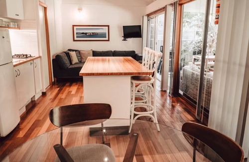 Suffolk Park Casa | #15 Tallow Sands - The Cabin Beach House