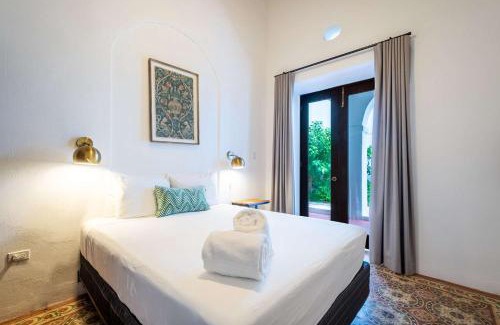 Mercado Apartamento | 150 Sol by Stay with Bear