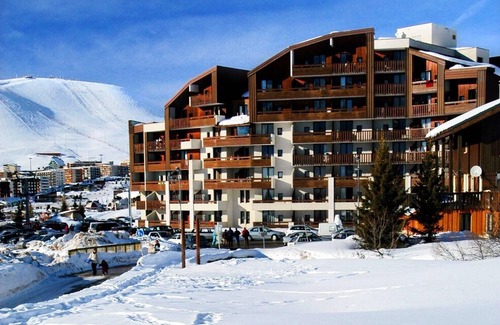 Bergers Apartamento | 150m from shops, parking, tv, ski locker, 35m², Alpe d'Huez