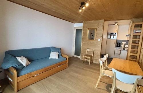 Viel-Alpe Apartamento | 2.o piso, balcón, tv, local para esquís, 39m², Alpe d'Huez