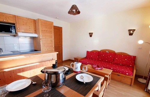 Les Claux Apartamento | A 100m de las pistas de esquí, 3.o piso, balcón, parking, tv, local para esquís, 32m², Vars