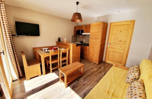Les Claux Apartamento | A 100m de las pistas de esquí, 4.o piso, balcón, parking, tv, local para esquís, 32m², Vars