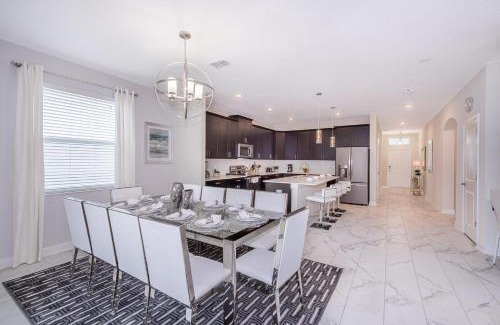 Davenport Casa | 1543JH VILLA 6 BED/5 BA