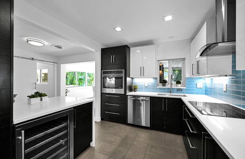 North Corals Casa | 1560 Managed By Brampton Park