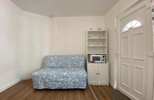 Saint-Jean Eudes Saint-Gilles Apartamento | 15m for 2 near the Castle and the Port of Caen!