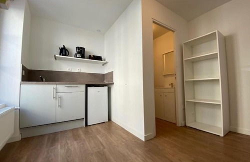 Saint-Jean Eudes Saint-Gilles Apartamento | 15m for 2 near the Castle and the Port of Caen!