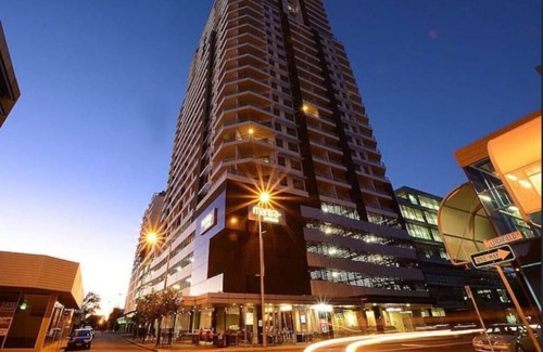 Darwin City Centre Apartamento | 15th Floor Superior Hotel Suite King Bed