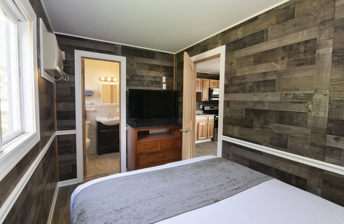 Lake Delton Hotel | # 16-17 Estudio completamente renovado con cocina