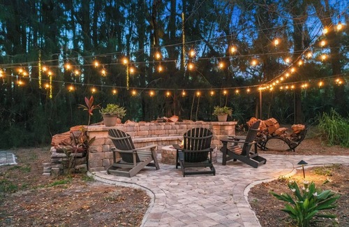 Seminole Casa | 16 beds, 5BA, 2 Acres, Salt POOL, Spa