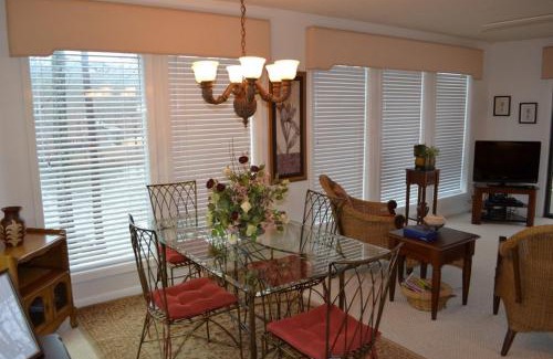 Hot Springs Village Casa | 16 Cabo Tinoso Place