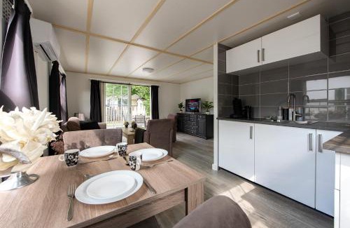 Oisterwijk Chalet De Esquí | 16, Geniet van de rust, natuur & gratis parkeren!