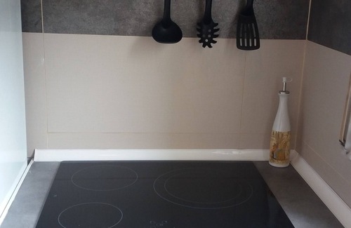 Moscardo Apartamento | 16 Mirasierras Metro Wifi A/C free parking on street