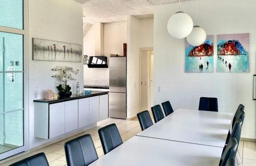 Sundhuse Casa | 16 person holiday home in Ulfborg
