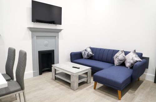 Liverpool City Centre Apartamento | 16 Queen Avenue Collection by Happy Days