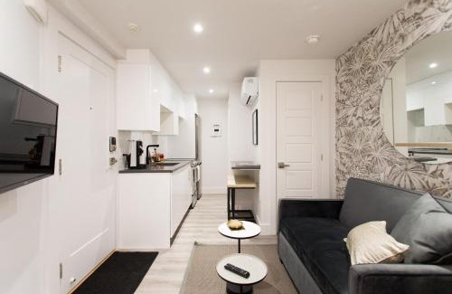 Little Italy Apartamento | 16 Studio Apartment-Hotel in Little Italy by Den Stays