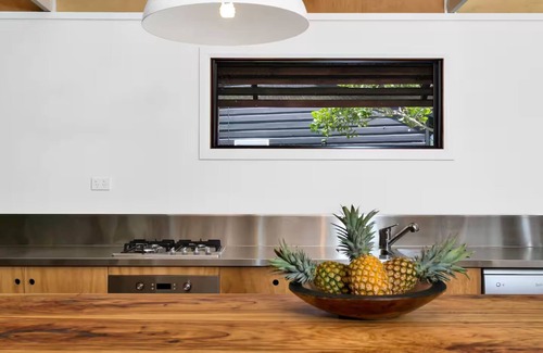 Suffolk Park Casa | #16 Tallow Sands - Tawny Frogmouth Beach House