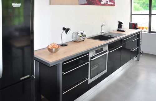 Neustadt-Stadtmitte Apartamento | Apartamento tipo loft de 160 m2 en estilo de fábrica en un monumento Bauhaus para 6