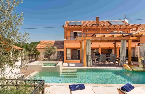 Bicine Villa | 160 m² Villa ∙ 3 habitaciones ∙ 6 huéspedes