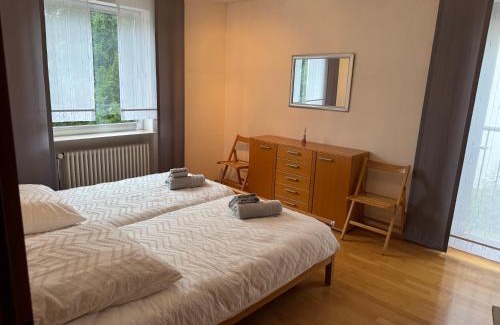 Riegelsberg Apartamento | 160 qm Apartment mit Garten und Stellplatz