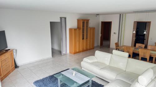 Riegelsberg Apartamento | 160 qm Apartment mit Garten und Stellplatz