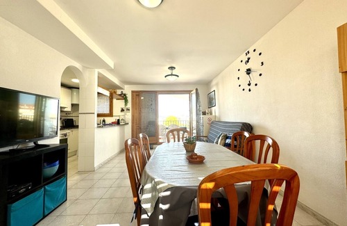 Peñíscola Chalet De Esquí | CHALET DE 160m ACOJEDOR EN PEÑISCOLA, CON PARQUING Y PISCINA. CERCA DE LA PLAYA.