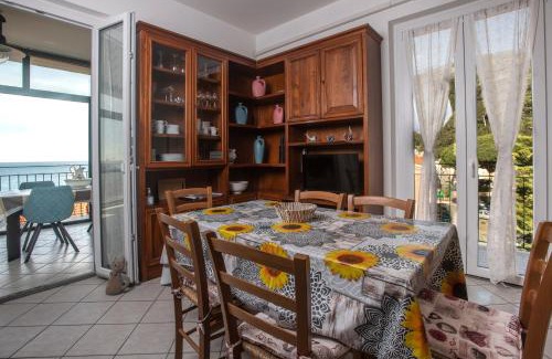Riva Trigoso Casa | 162 - La Veranda Sull'Acqua, Fronte e Vista Mare Riva Trigoso, POSTO AUTO PRIVATO