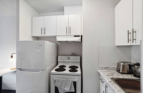 Plateau Mont Royal Apartamento | #162 Modern Studio in Plateau Mont-Royal