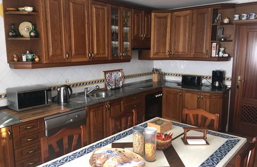 Cabezabellosa Cabaña | Casa del S.XVI en pueblo montañés. Oferta: Actividad Pisavalles Experiences