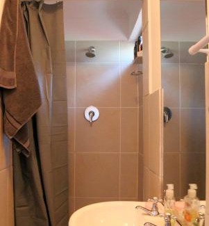 Beacon Bay Casa | 17 HAWKES HEAD SELF CATERING