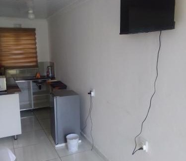 Amalinda Apartamento | 17 on Driffield