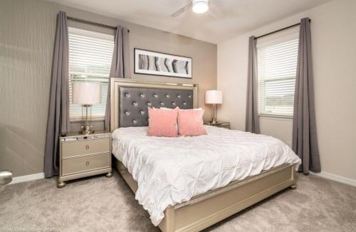 Bay Lake Villa | 1719CVT Orlando Newest Resort Community Town Home villa