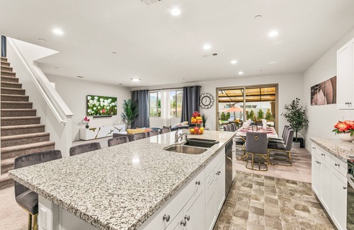 Coachella Casa | 175 Poker Table-Pool/Spa-BBQ-Games!