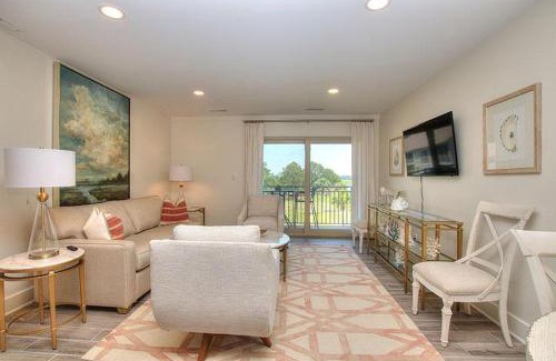 South Beach Villa | 1765 Bluff Villas