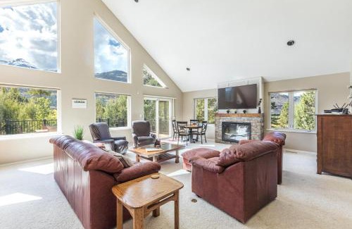 Ridgway Casa | 177 Blue Tip Drive