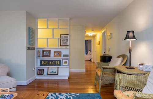 Centerville Casa | 177 Old Stage Road Centerville - - Family Tides