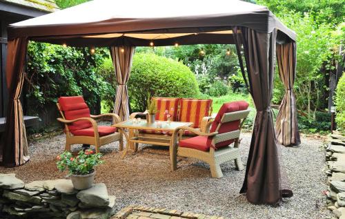 Bristol Hills Cama Y Desayuno | 1795 Acorn Inn Bed and Breakfast
