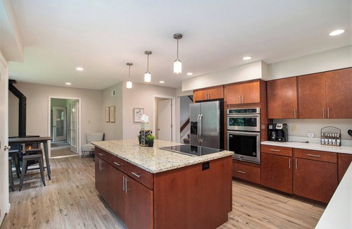 Berrien Springs Casa | 18 acres | Arcades | Heated Pool | Hot Tub | Pond