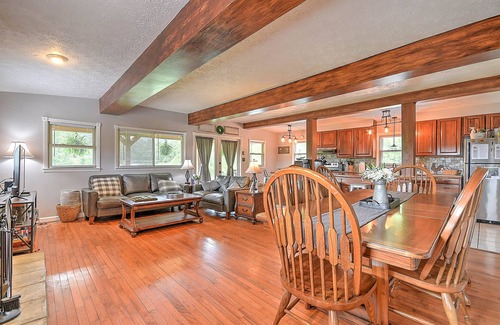 Abingdon Casa | 18 acres of pure beauty mix of woods and pasture!!
