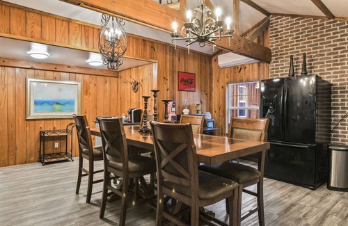 Kiln Cabina | 18 acres with 2 pond s Family friendly retreat